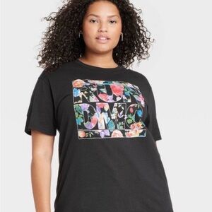 Womens Black Floral Graphic Tee Run DMC Crew Neck Cotton Short Sleeve VTG Size M